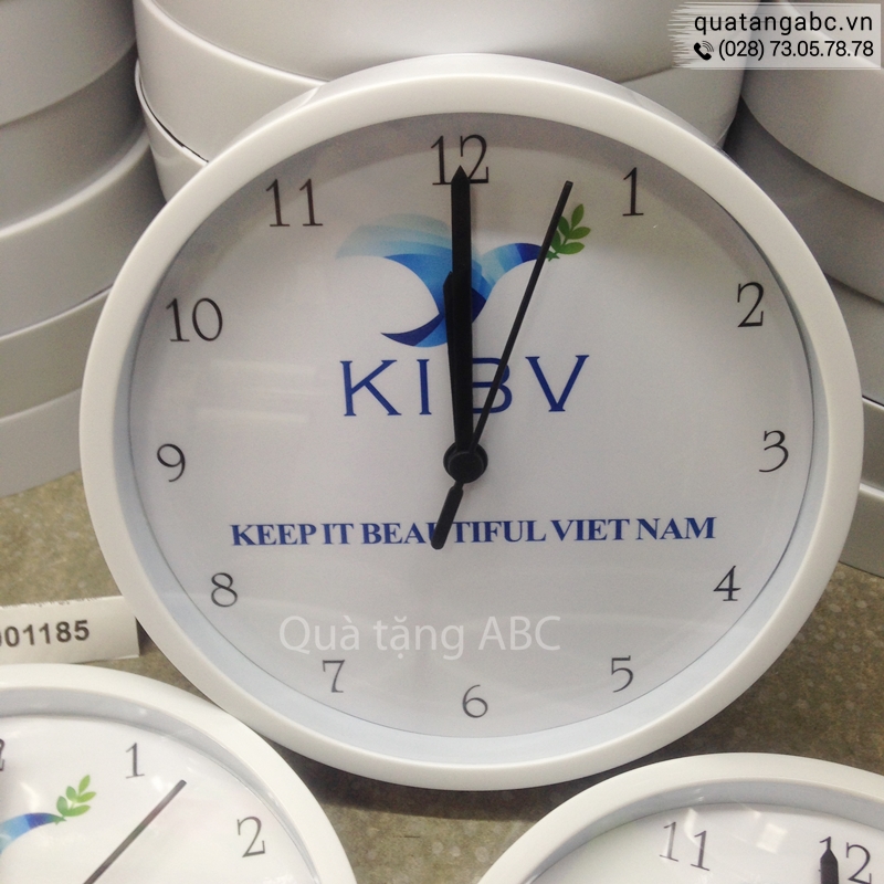 INLOGO sản xuất đồng hồ treo tường cho tổ chức phi chính phủ KIBV